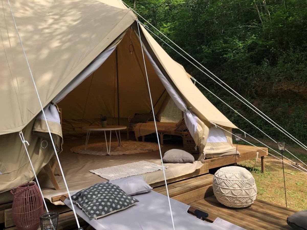 Camping Moulin De Chaules Saint-Constant Exterior foto