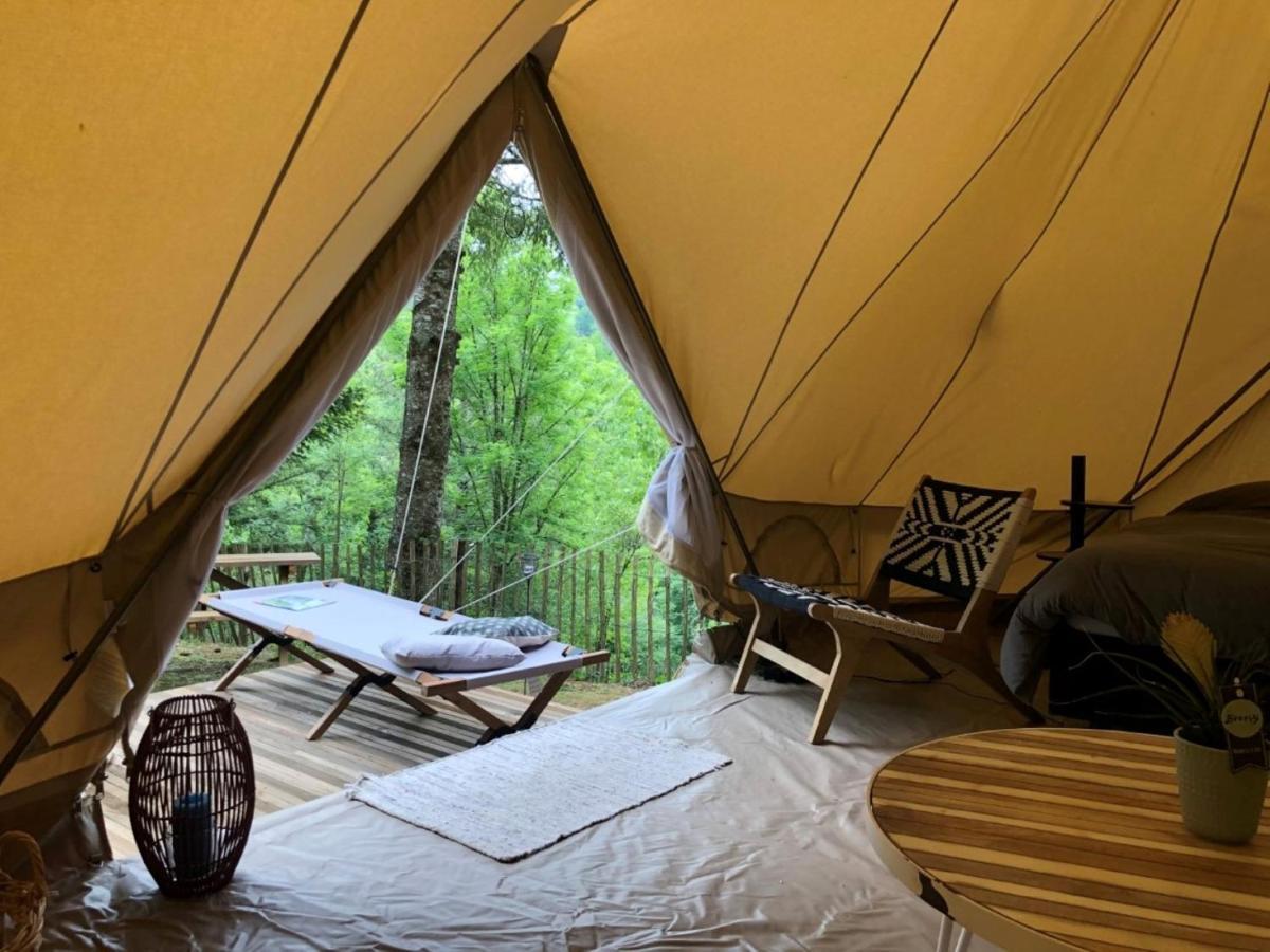 Camping Moulin De Chaules Saint-Constant Exterior foto