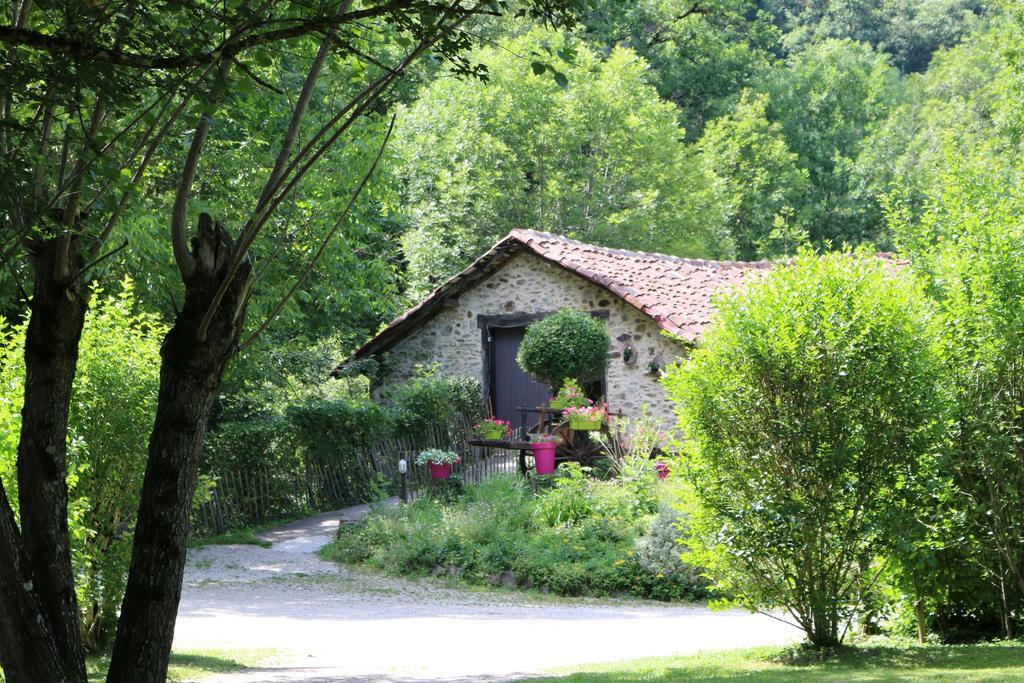 Camping Moulin De Chaules Saint-Constant Exterior foto
